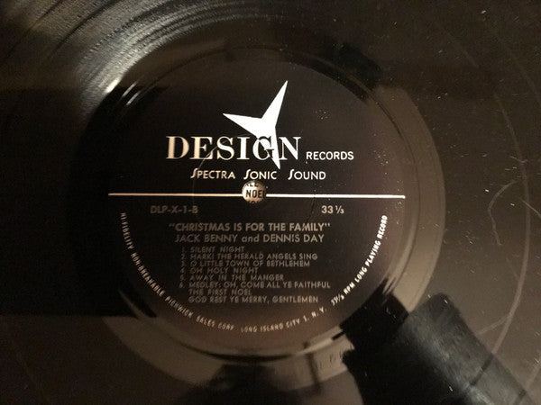 Dennis Day - Dennis Day Sings "Christmas Is For The Family" - LP