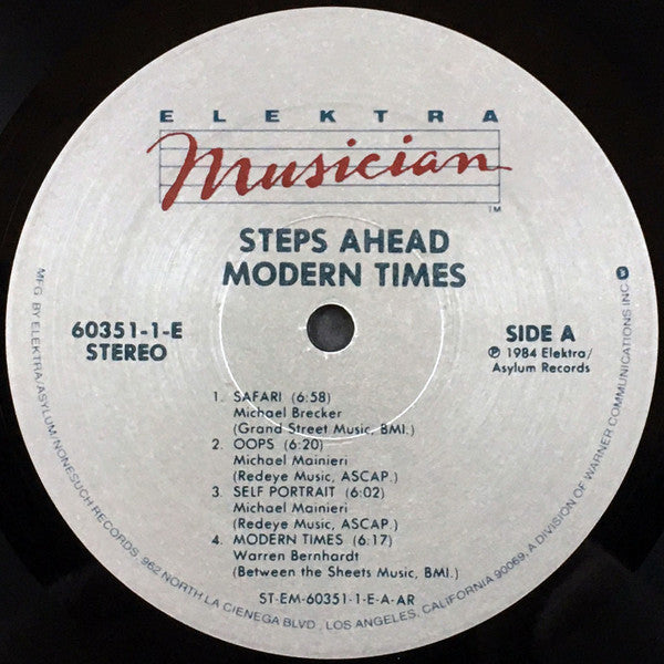 Steps Ahead − Michael Brecker, Warren Bernhardt, Peter Erskine, Eddie Gomez, Mike Mainieri - Modern Times - LP